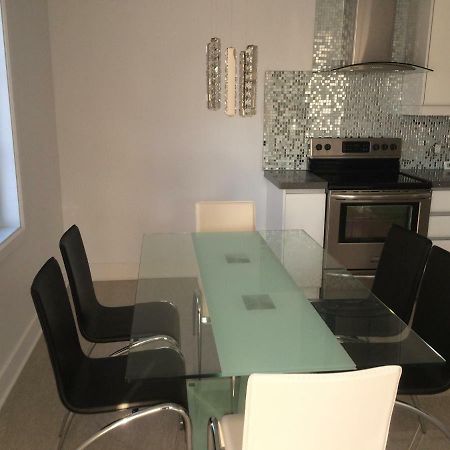 Luxury Two Story Villa Unit A 拉瓦尔 外观 照片